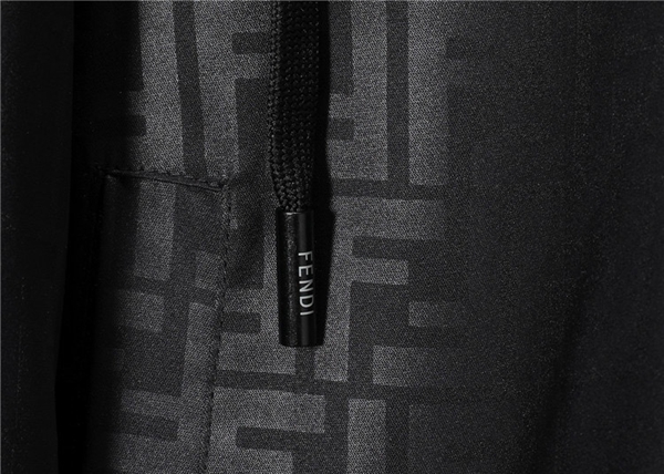 ブランドジャケット着用イメージ